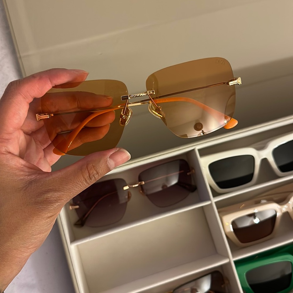 Dezi 2000s - Orange ❤️